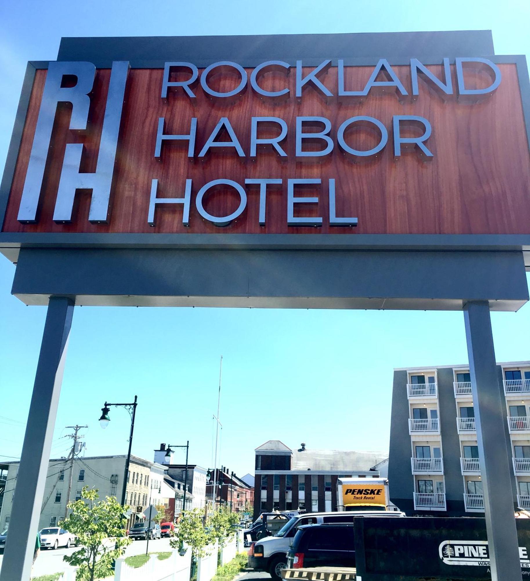 Rockland Harbor Hotel Ngoại thất bức ảnh